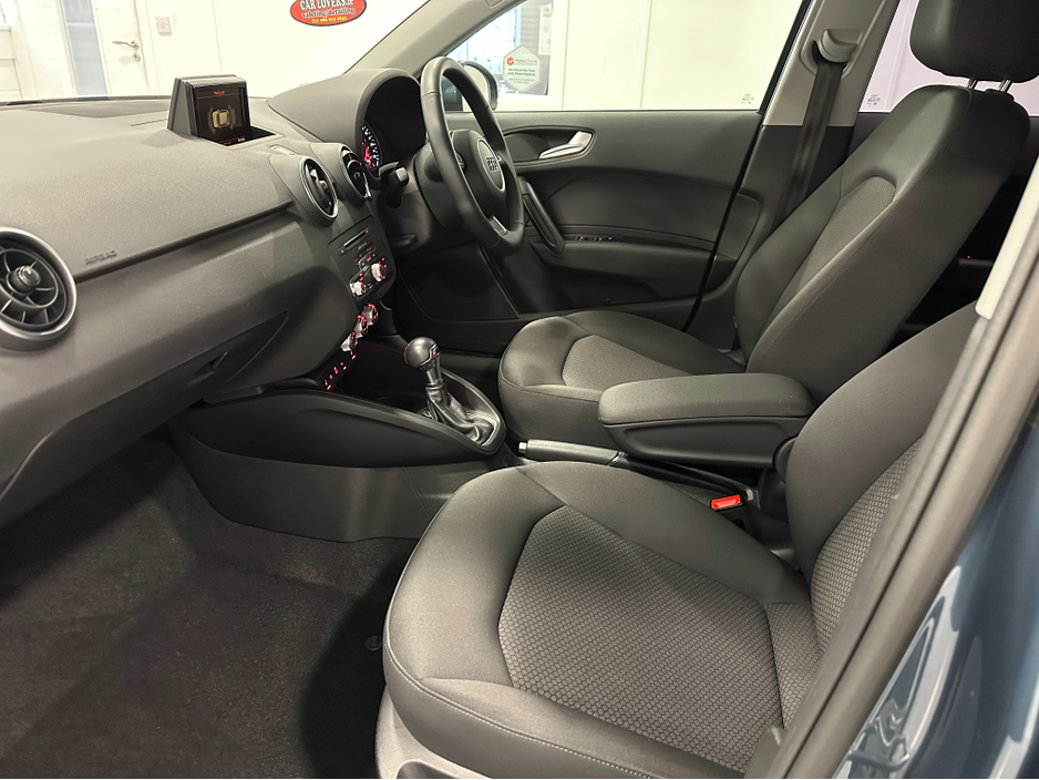 2018 Audi A1 (181) A1 SPORTBACK 1.0TFSI S TRONIC LOW KMS VW/AUDI SPECIALISTS WWW.DENISDARCYCARS.IE €16,950