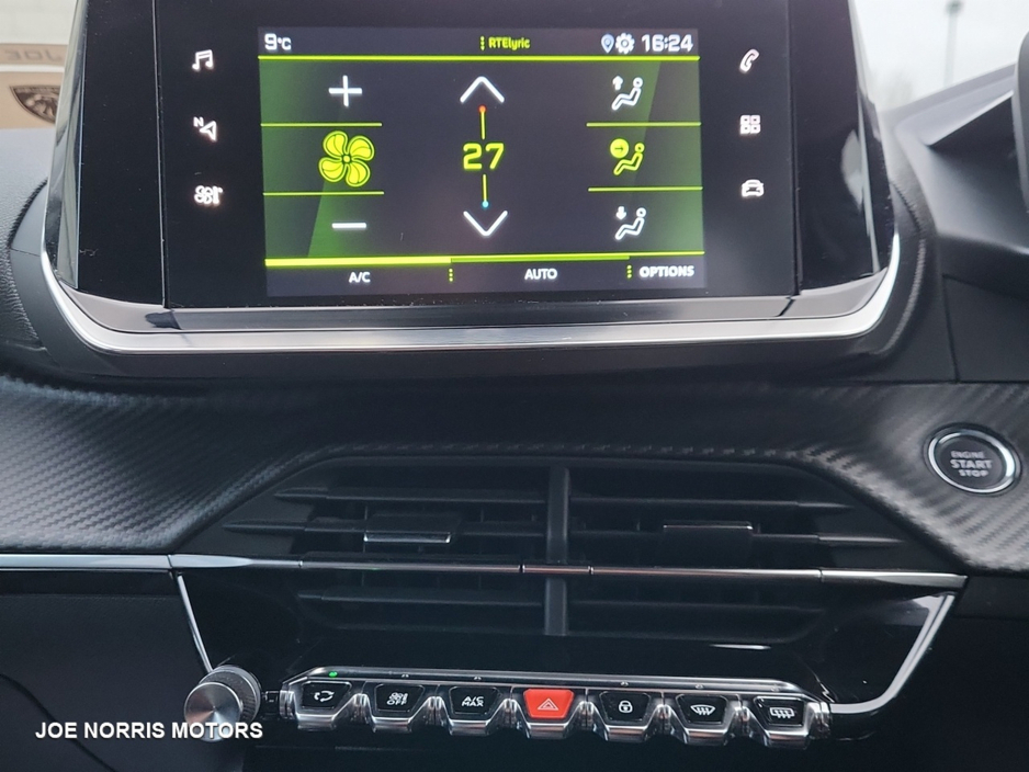 2022 Peugeot 2008 ALLURE 1.5 BLUE HDI 110 €22,995