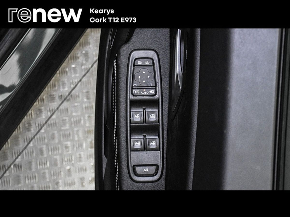 2023 Dacia Duster Journey Blue dCi 115 4x2 NBI €23,900