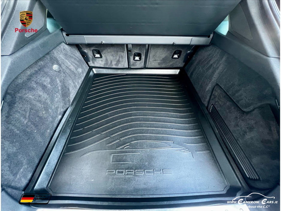 2022 Porsche Panamera - image 15