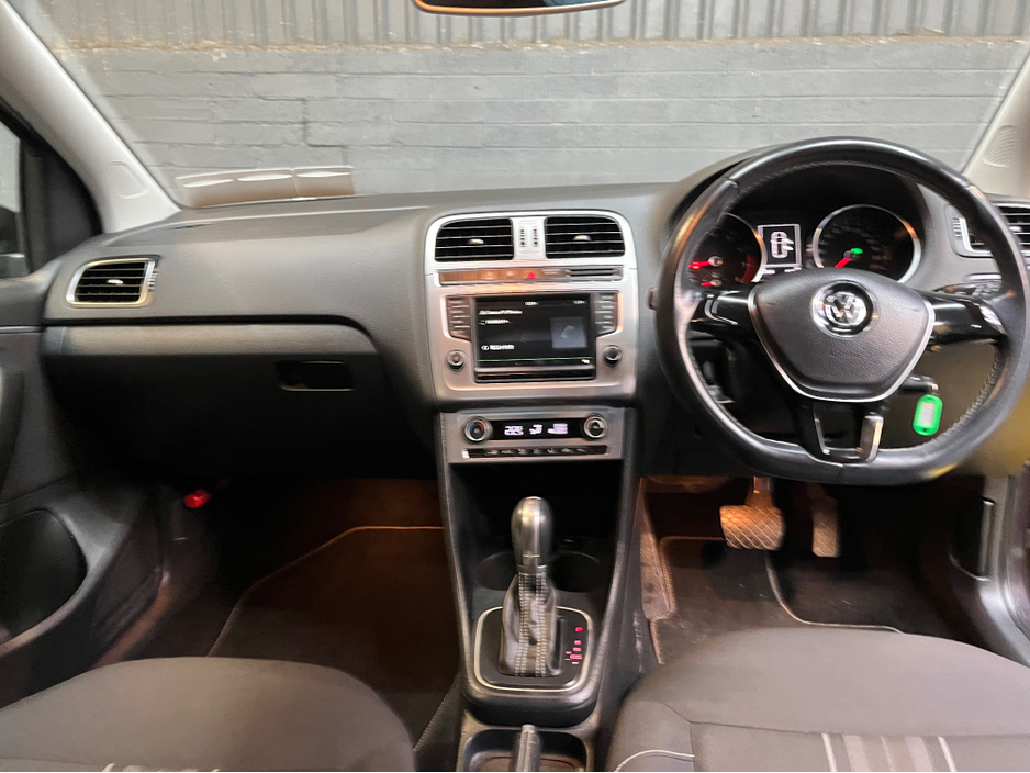 2015 Volkswagen Polo 2015 auto €10,495