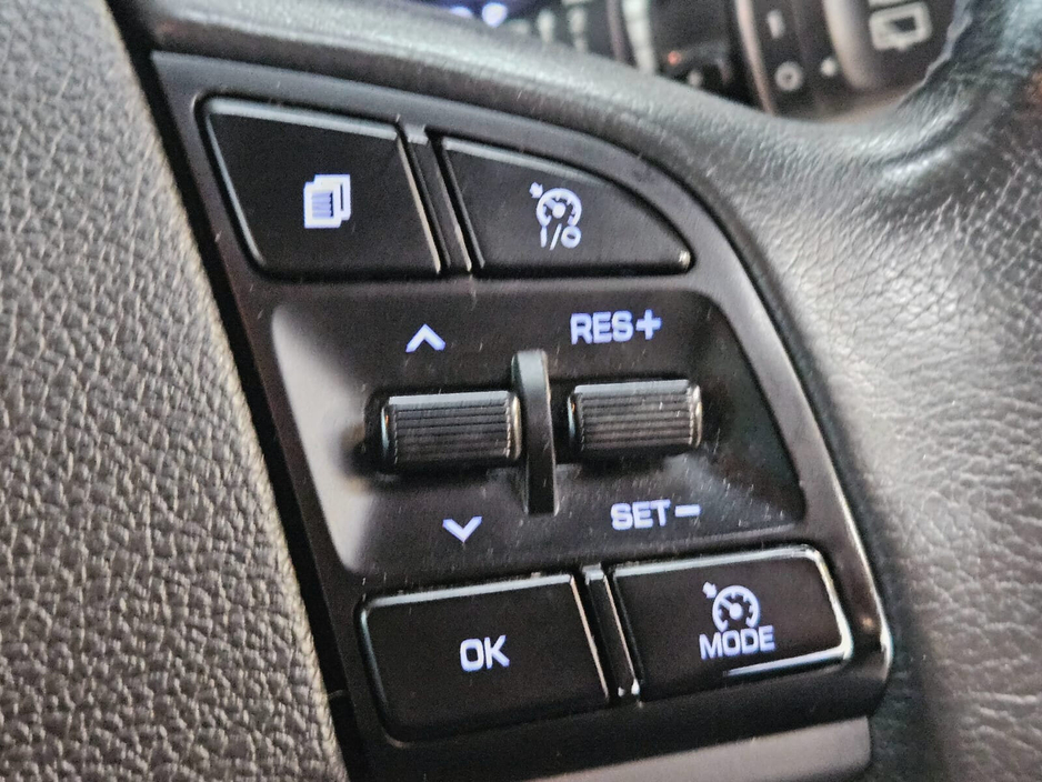 2018 Hyundai Tucson - image 9