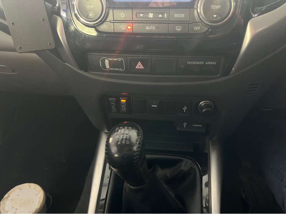 2019 Mitsubishi L200 WARRIOR DI-D 4WD DCB €23,950