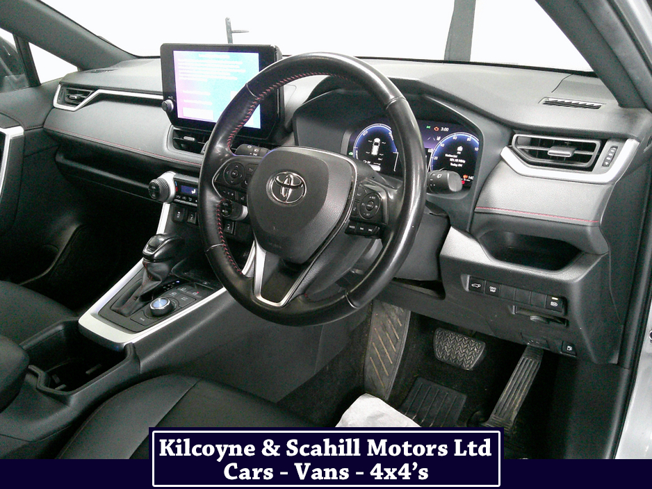 2023 Toyota Rav4 - image 24