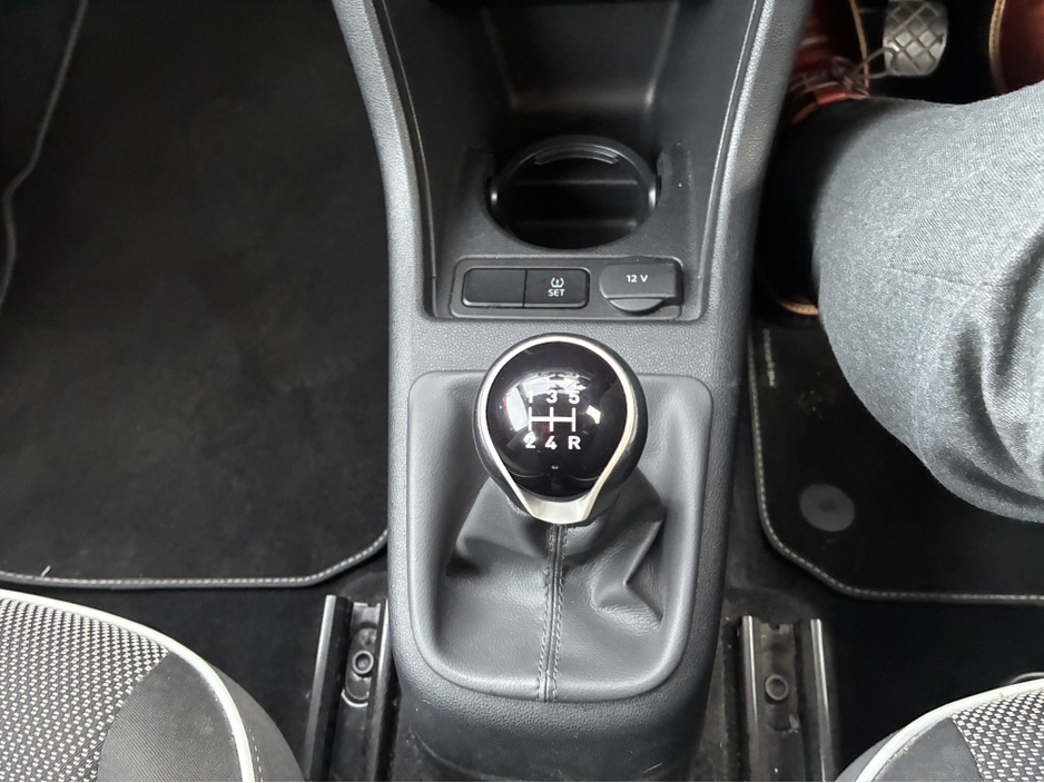 2016 SEAT Mii 1.0 75HP SE 4DR €8,400