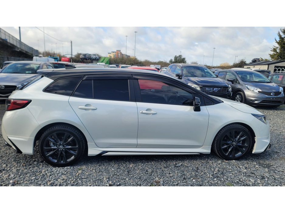 2021 Toyota Corolla - image 5