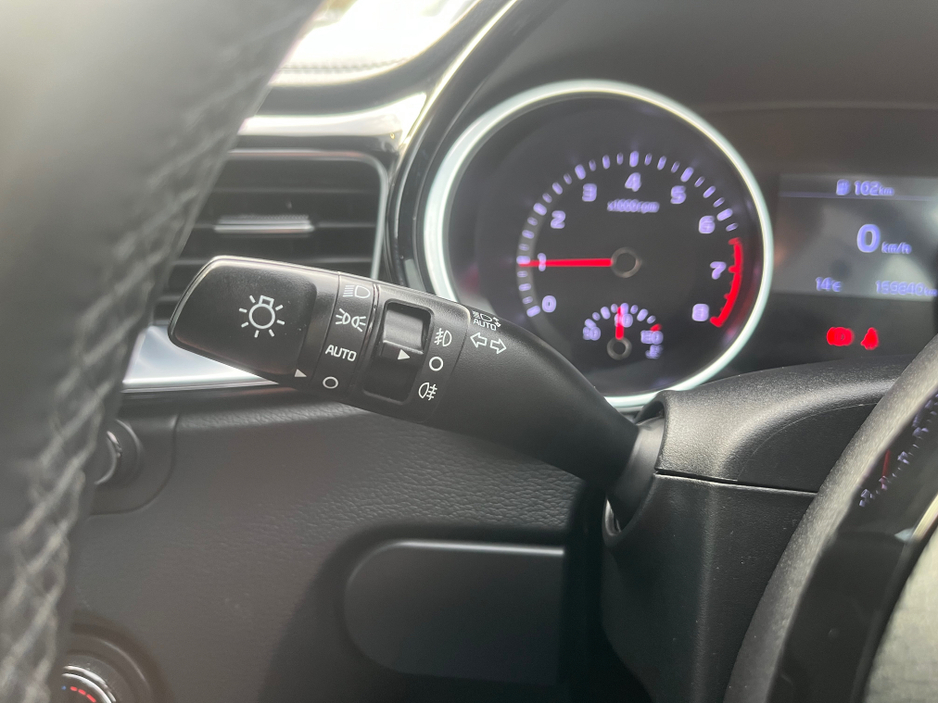 2019 Kia Ceed - image 19