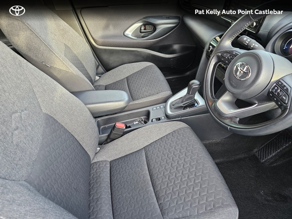 2023 Toyota Yaris Cross YARIS CROSS LUNA €27,900