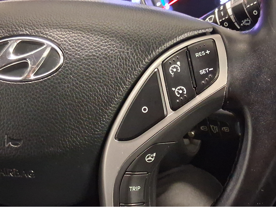 2016 Hyundai i30 1.6 DELUXE 5DR €9,888