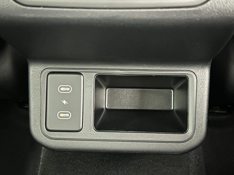 2026 Kia K4 - image 27