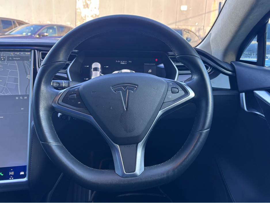 2016 Tesla Model S E 70D 5DR A €17,950