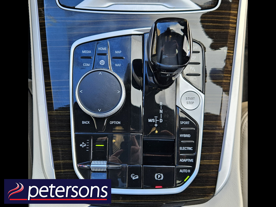 2021 BMW X5 - image 28