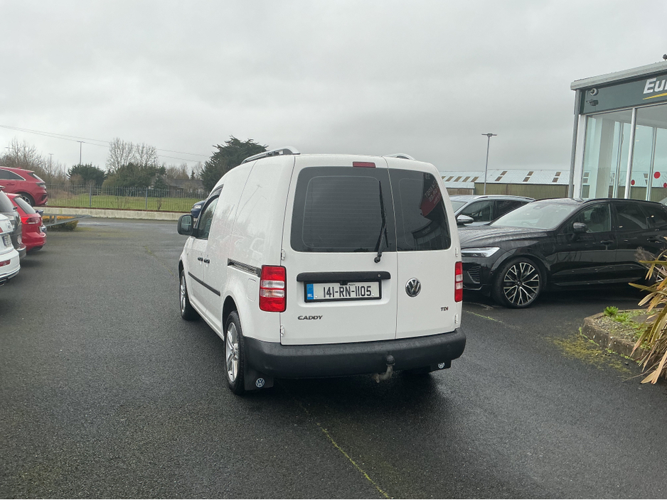 2014 Volkswagen Caddy - image 6