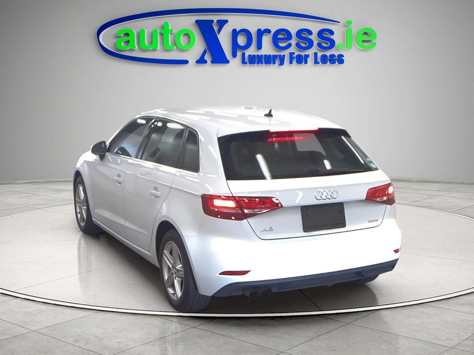 2020 Audi A3 - image 3