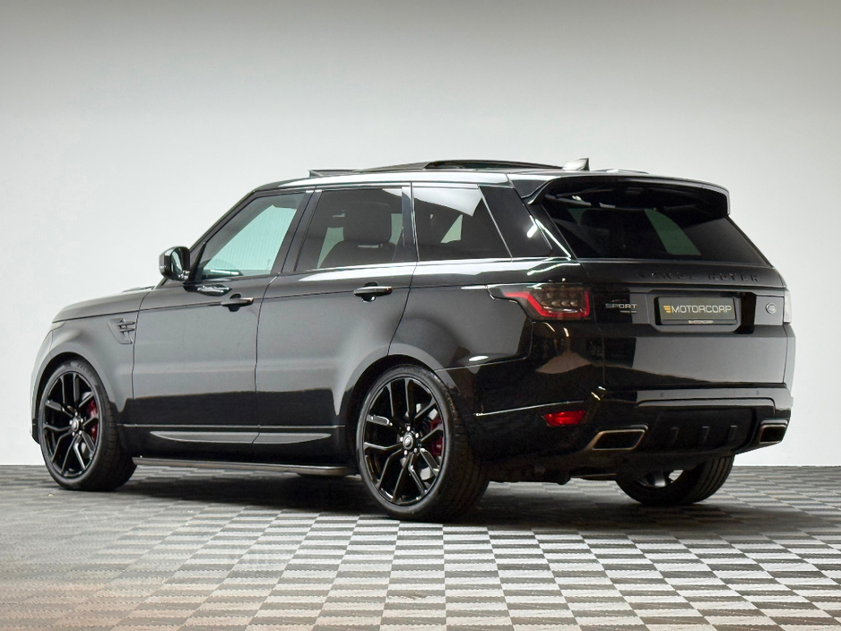 2021 Land Rover Range Rover Sport - image 4