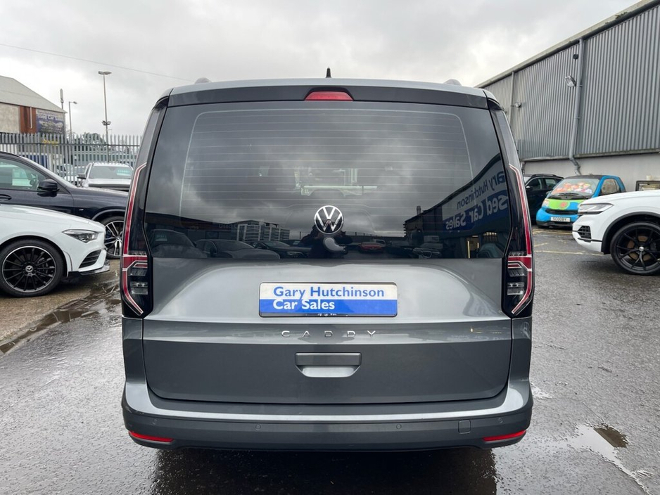 2023 Volkswagen Caddy Maxi 2.0 TDI Life MPV 5dr Diesel DSG Euro 6 (s/s) (122 ps)
