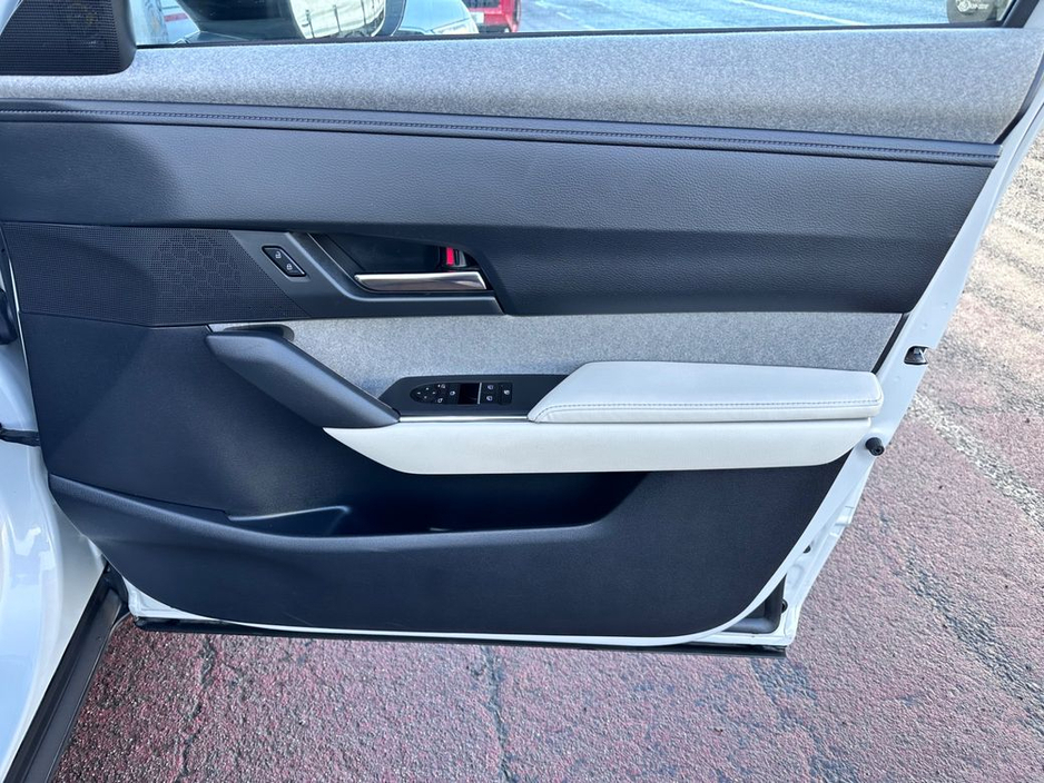 2021 Mazda MX-30 - image 26