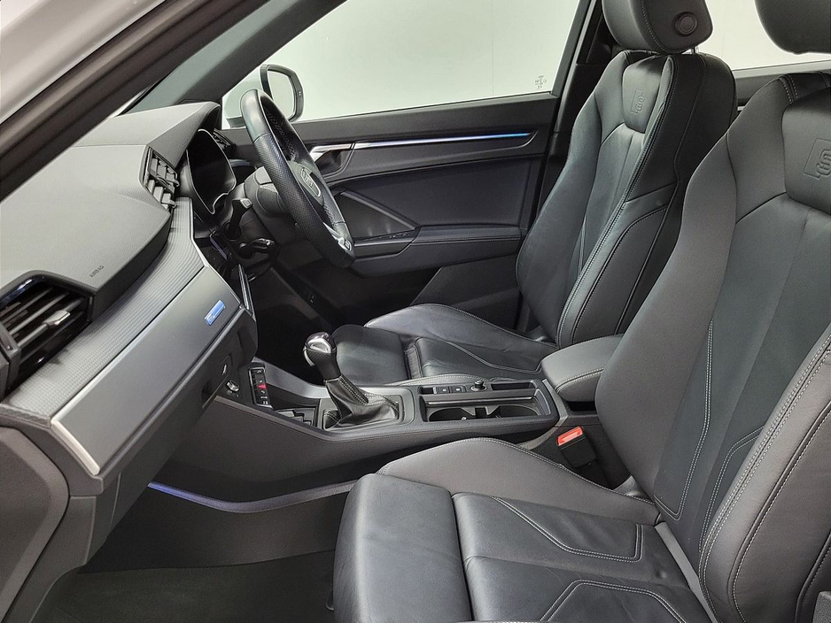 2024 Audi Q3 45 TFSI E S Tronic S line €43,975