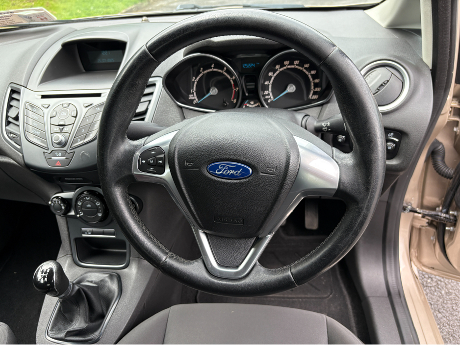 2016 Ford Fiesta ZETEC 1.0 65PS M5 4DR MCA €9,995