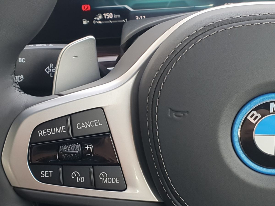 2026 BMW X5 - image 17