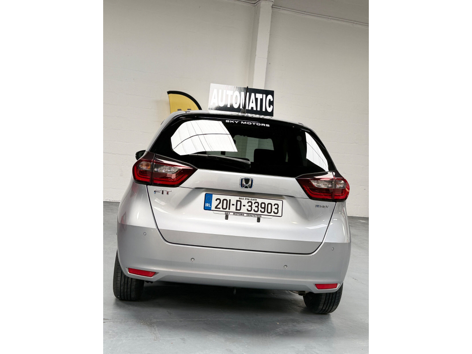 2020 Honda Jazz - image 7