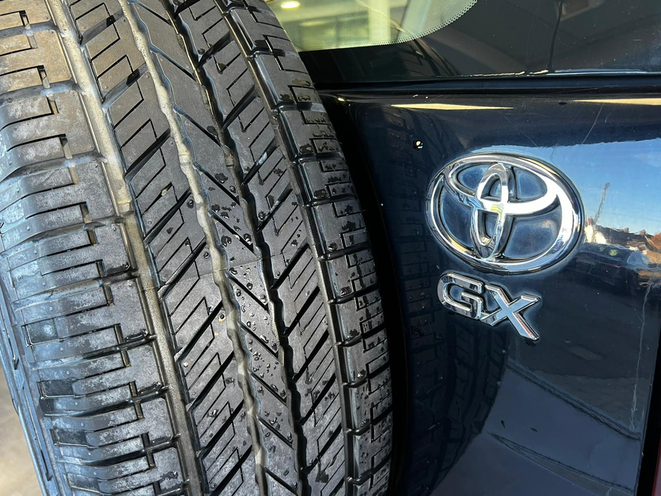 2007 Toyota Landcruiser - image 20