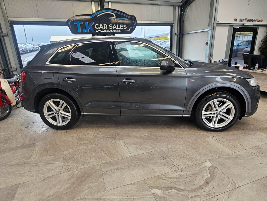 2018 Audi Q5 - image 3