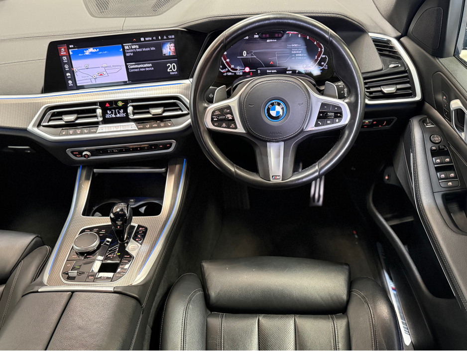 2022 BMW X5 - image 15