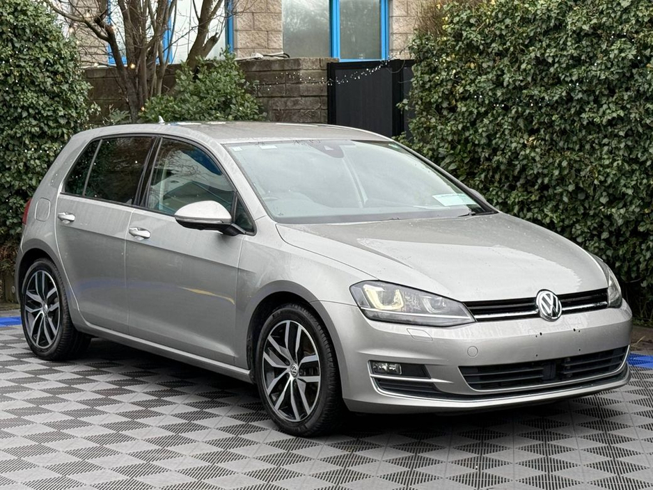 2016 Volkswagen Golf HIGHLINE 1.4 TSI AUTO * BIG SPEC * // FULL SERVICE HISTORY // LEATHER INTERIOR // APPLE CARPLAY/ANDROID AUTO €16,900