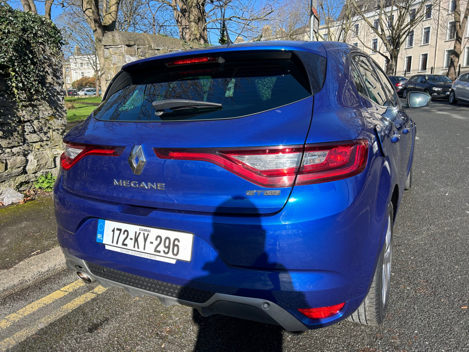 2017 Renault Megane - image 5