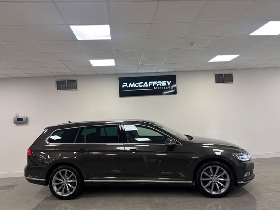 2020 Volkswagen Passat 2.0 TDI 150HP Highline DSG €21,495
