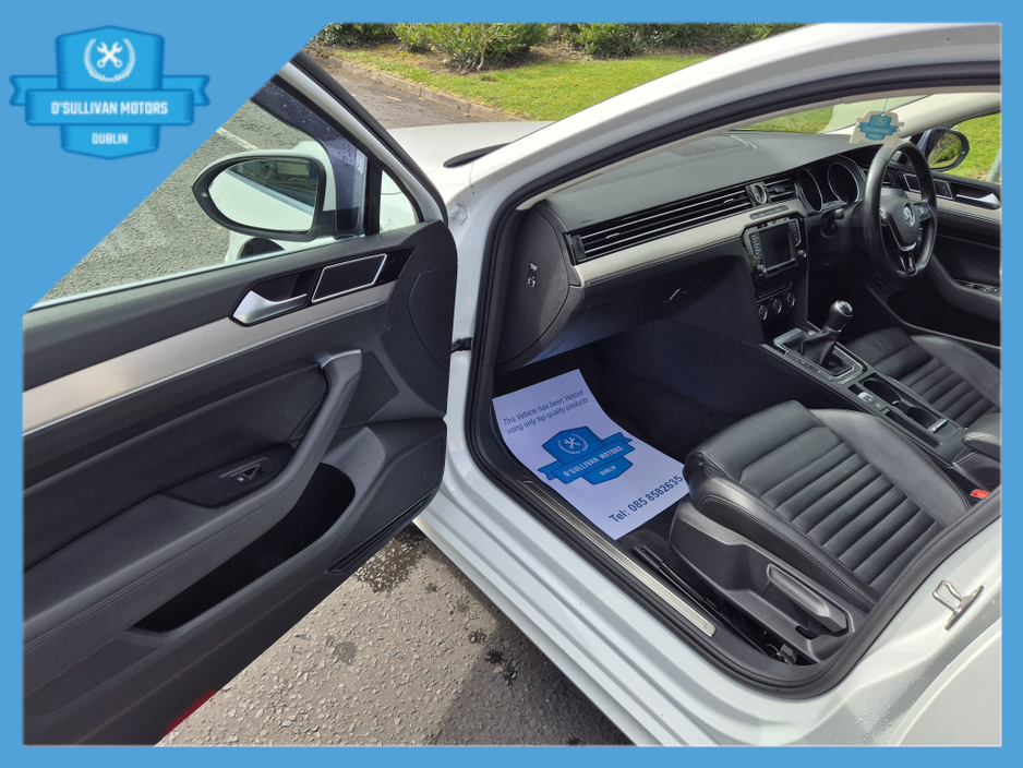 2016 Volkswagen Passat - image 18