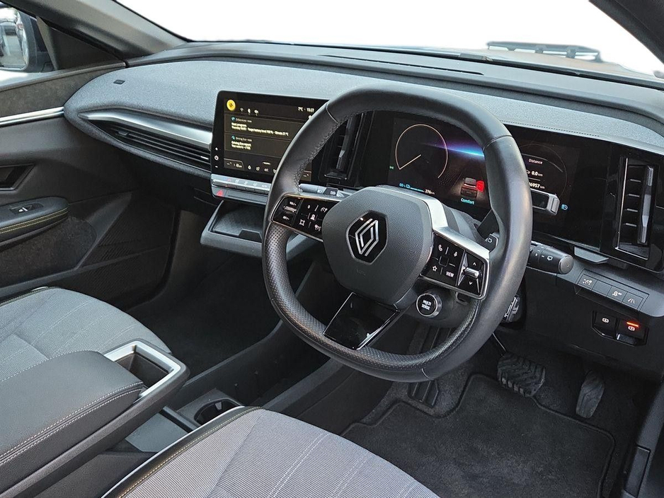 2023 Renault Megane E-Tech EV40 130hp Techno €22,950