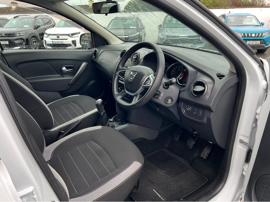 2020 Dacia Sandero STEPWAY SIGNATURE BLUE 4DR €14,950