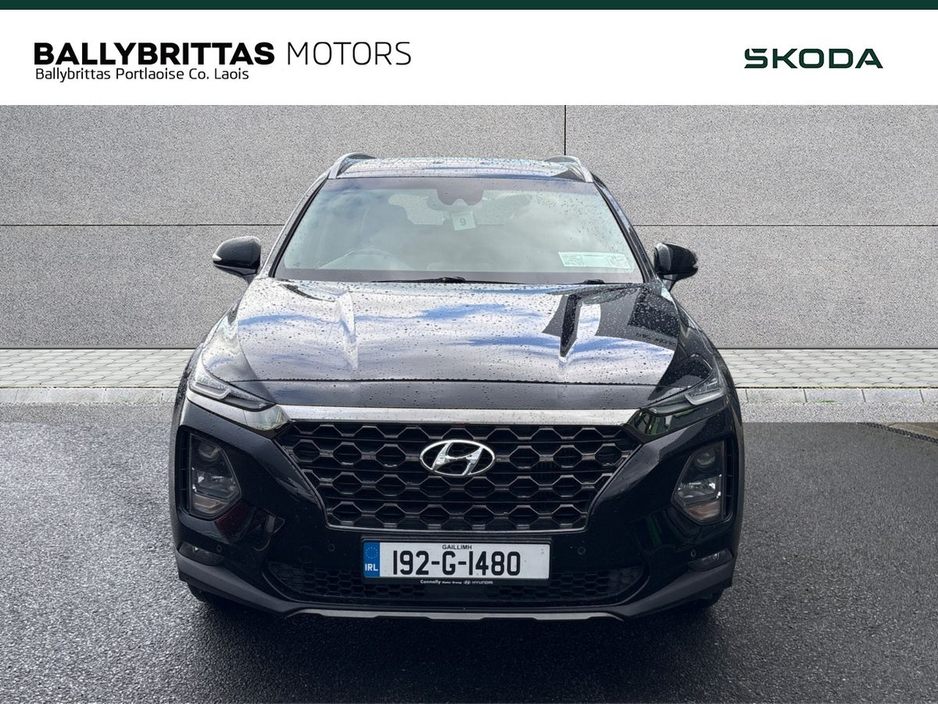 2019 Hyundai Santa Fe - image 3