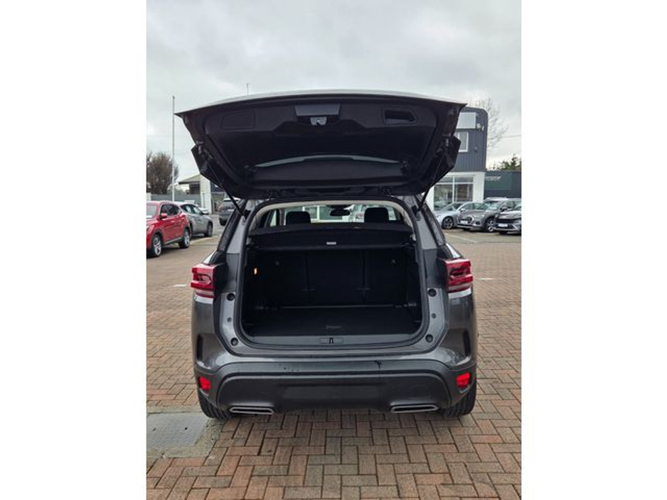 2022 Citroen C5 Aircross - image 7