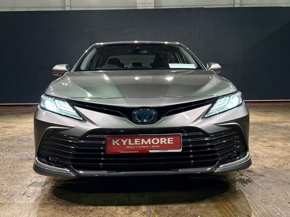 2022 Toyota Camry 2.5 AUTOMATIC - HYBRID - MULTI FUNCTION STEERING WHEEL - CRUISE CONTROL - LANE KEEP ASSIST - REVERSE CAMERA €30,950