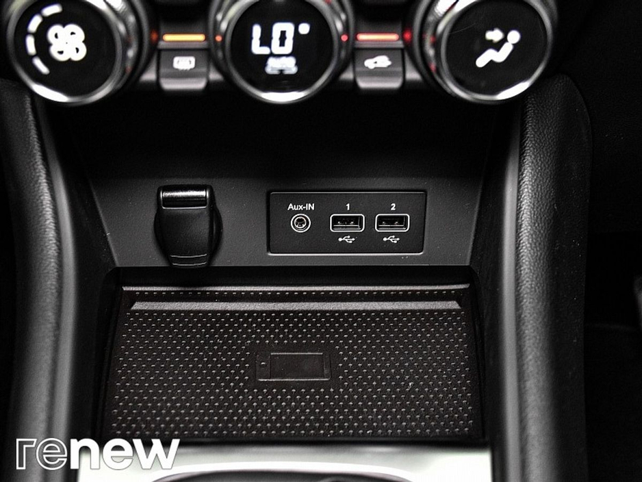 2020 Renault Captur - image 30