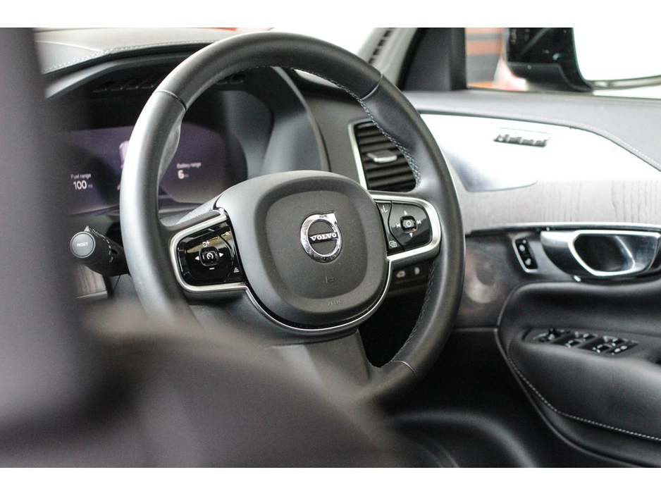2022 Volvo XC90 RECHARGE T8 ULTIMATE DARK AWD €59,899