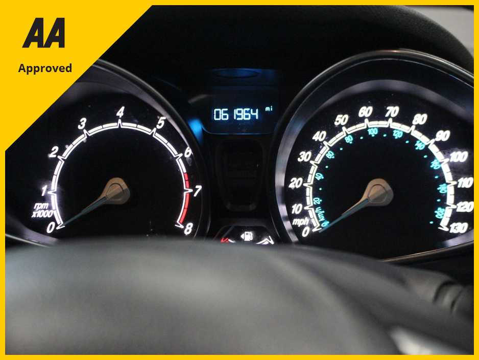 2016 Ford Fiesta - image 15