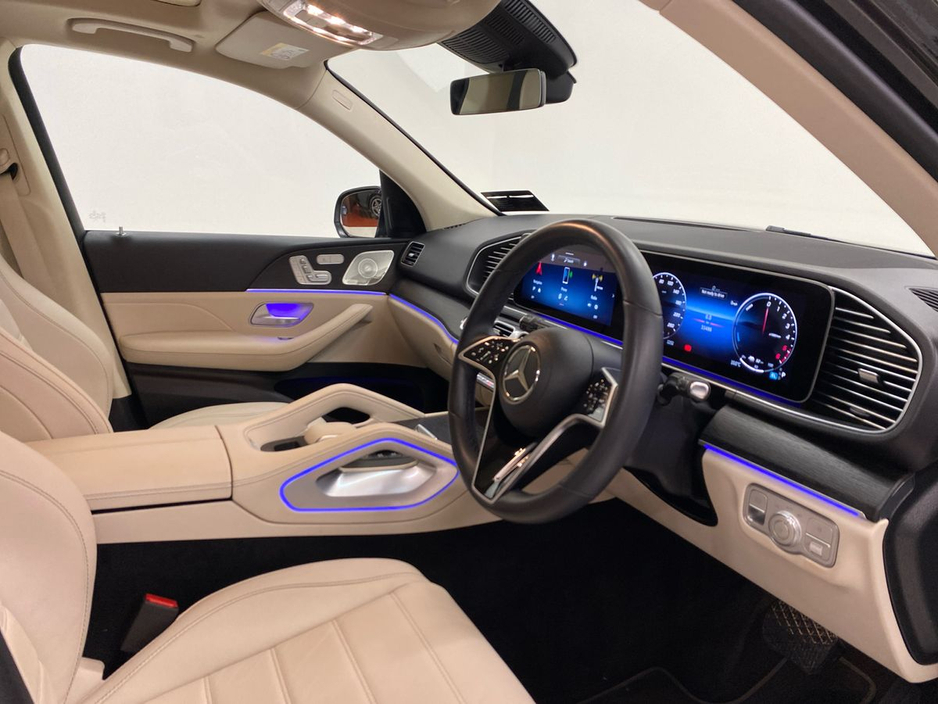 2024 Mercedes-Benz GLE Class - image 9