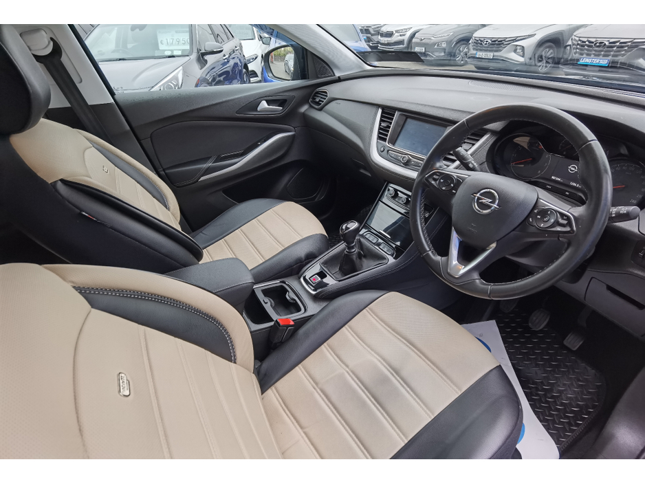 2020 Opel Grandland X - image 8