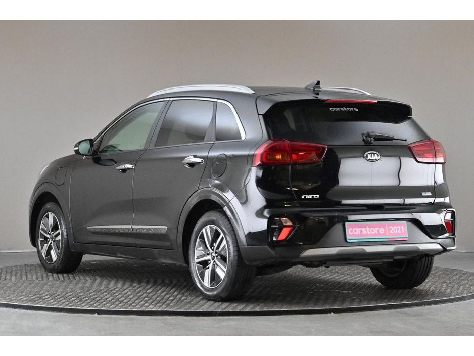 2021 Kia Niro - image 7