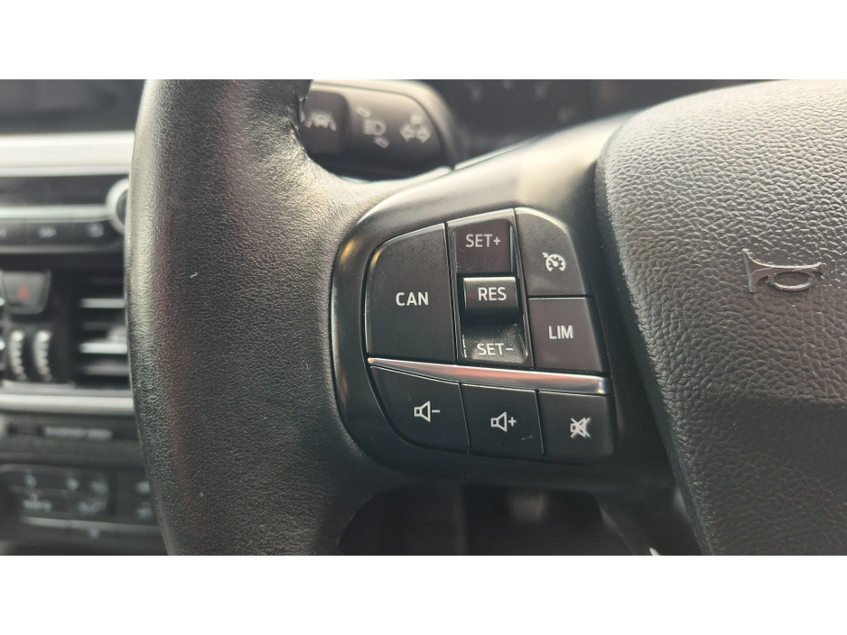 2019 Ford Focus 1.0T ZETEC 5DR T ECOBOOST 100PS 1.0 €12,950