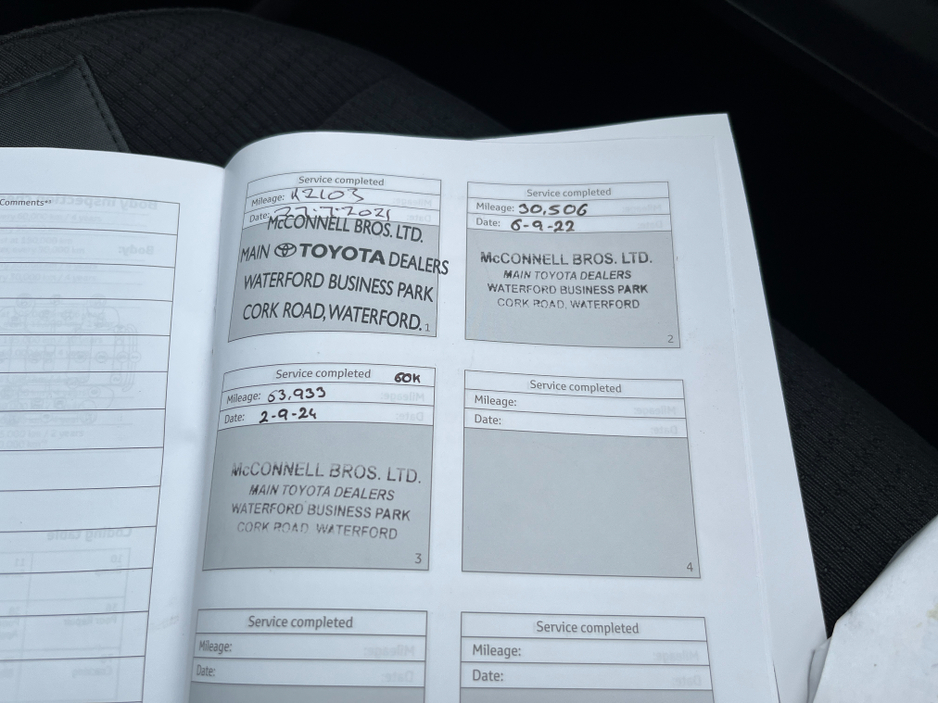 2020 Toyota C-HR HYBRID LUNA SPORT AUTOMATIC 1.8 PETROL //ADAPTIVE CRUISE CONTROL//KEYLESS ENTRY//REVERSE CAMERA//HEATED SEATS// €22,950
