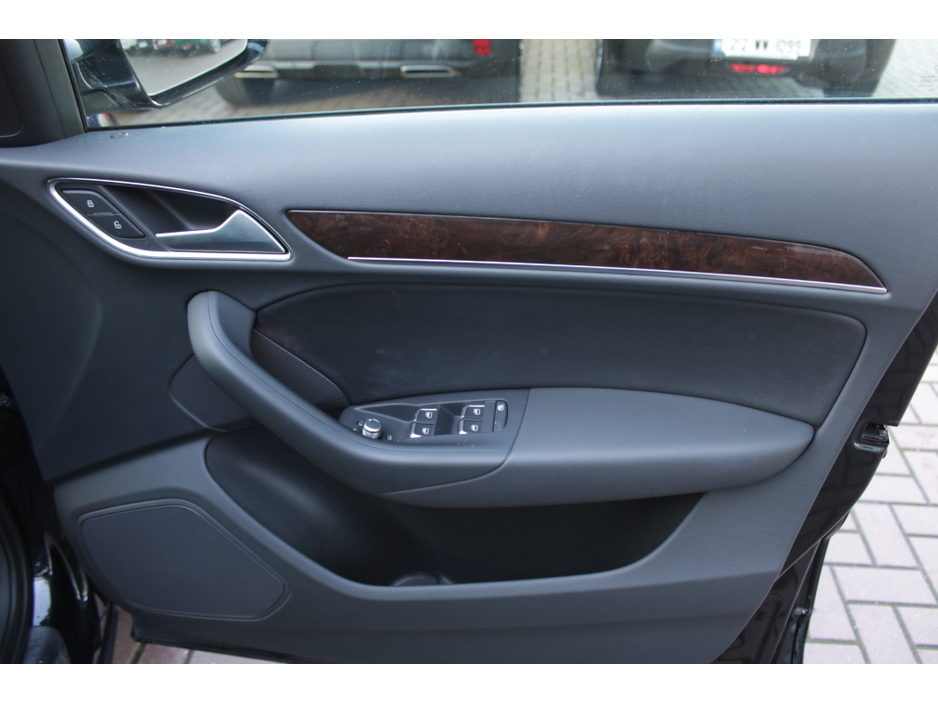 2017 Audi Q3 1.4TFSI SPORTS EDITION 5DR ESTATE AUTO // IMMACULATE CONDITION WITH FULL BLACK LEATHER // BUY WITH CONFIDENCE AA AND SIMI DEALER 2026 // FINANCE ARRANGED // ALL TRADE INS WELCOME // €19,950