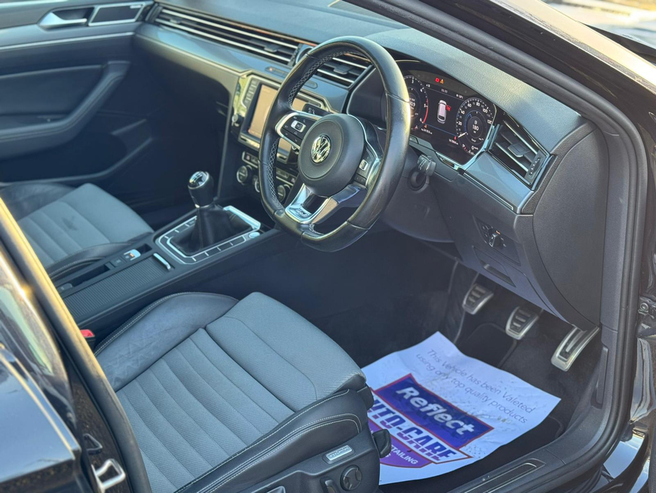 2017 Volkswagen Passat R-LINE TOP SPEC NCT 05/27 €14,499