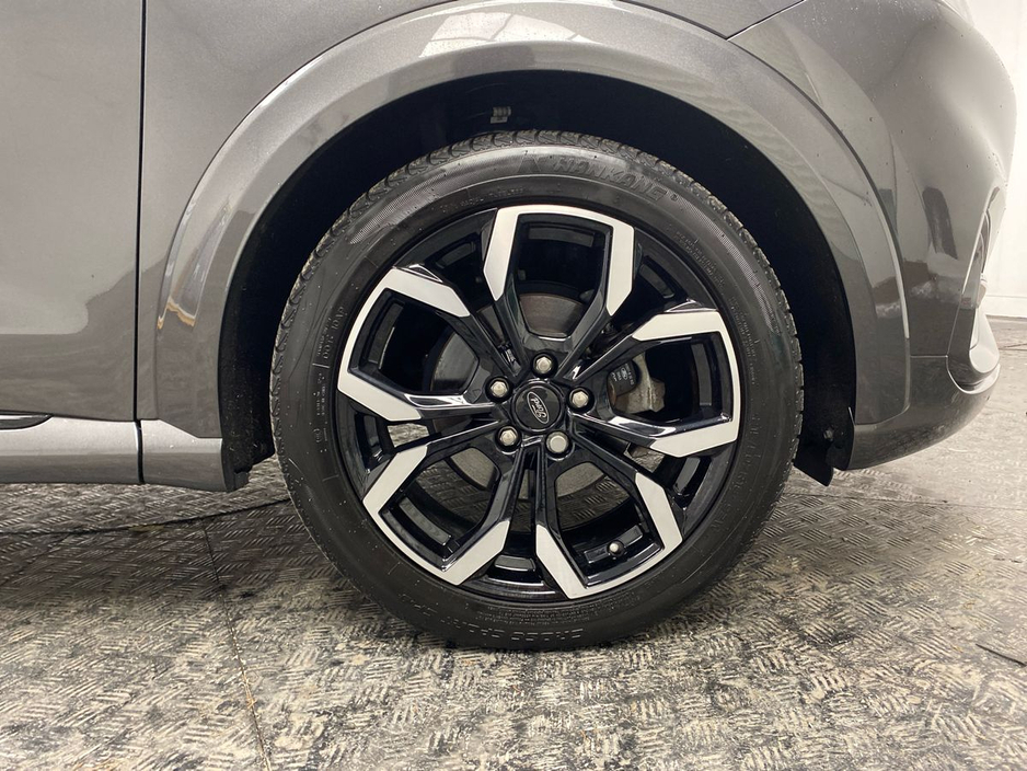 2023 Ford Puma - image 5