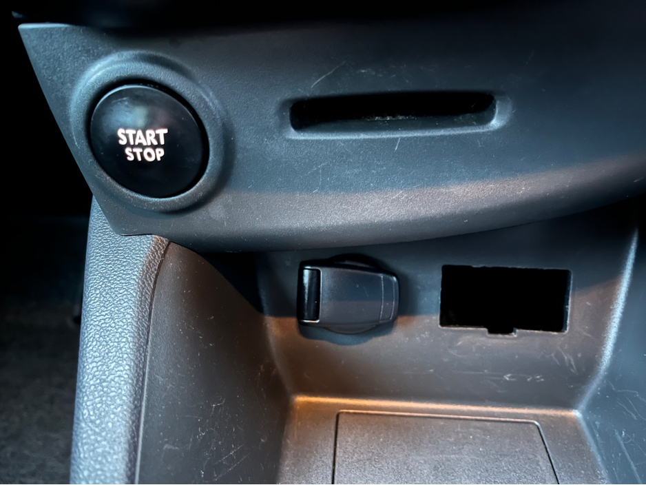 2018 Renault Clio IV DYNAMIQUE NAV 1.2 PETR 4DR €10,750