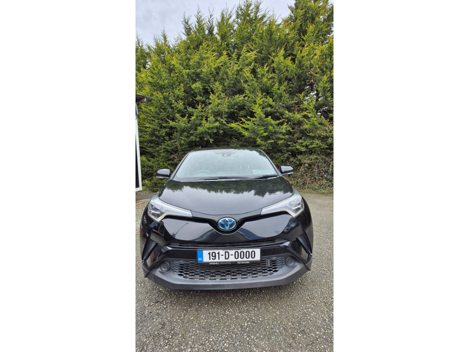 2019 Toyota C-HR 1.8 HYBRID LOW MILEAGE €19,950